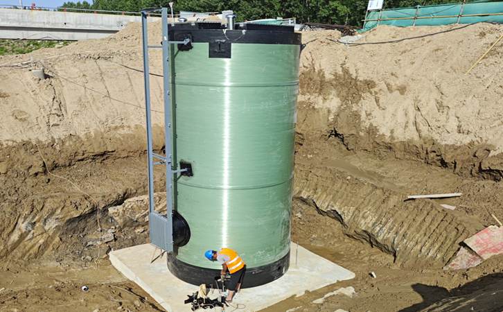 1751445590247150.jpg 204.jpg