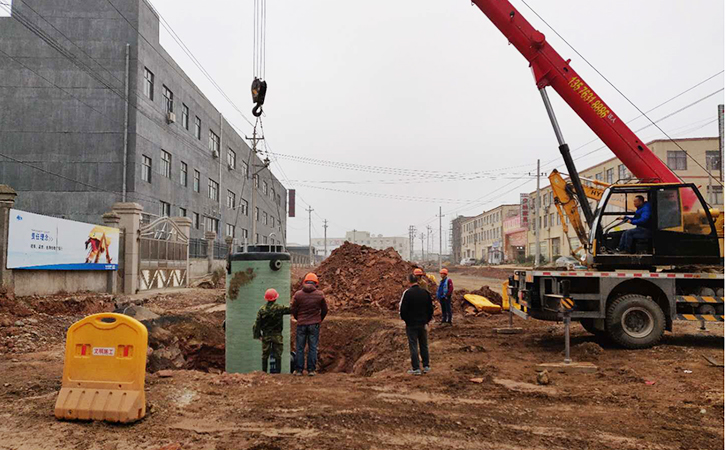 玻璃鋼預(yù)制泵站廠(chǎng)家